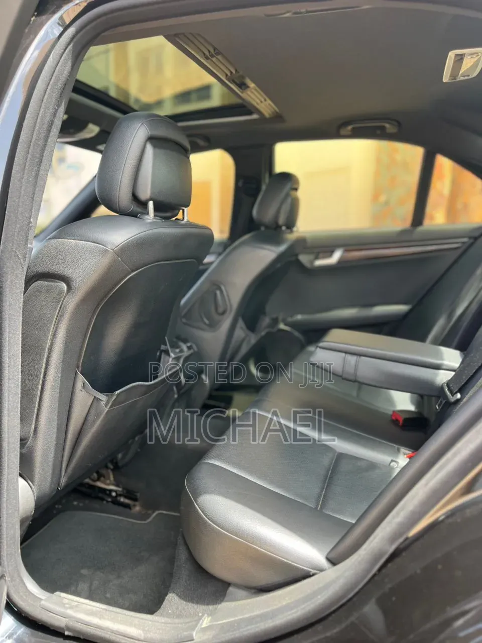 Mercedes-Benz C250 2014 Black