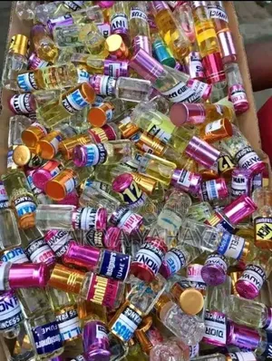 Undiluted Oil Perfume Available for Wholesale and Retail