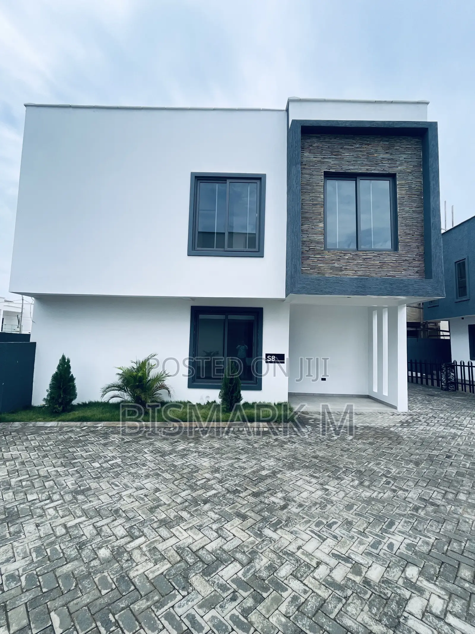 3bdrm House in East Legon for rent