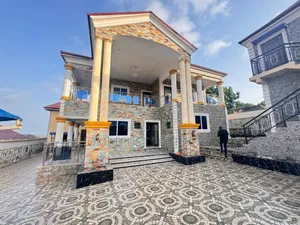 5bdrm Duplex in Bojo Beach Area, Bortiano for sale