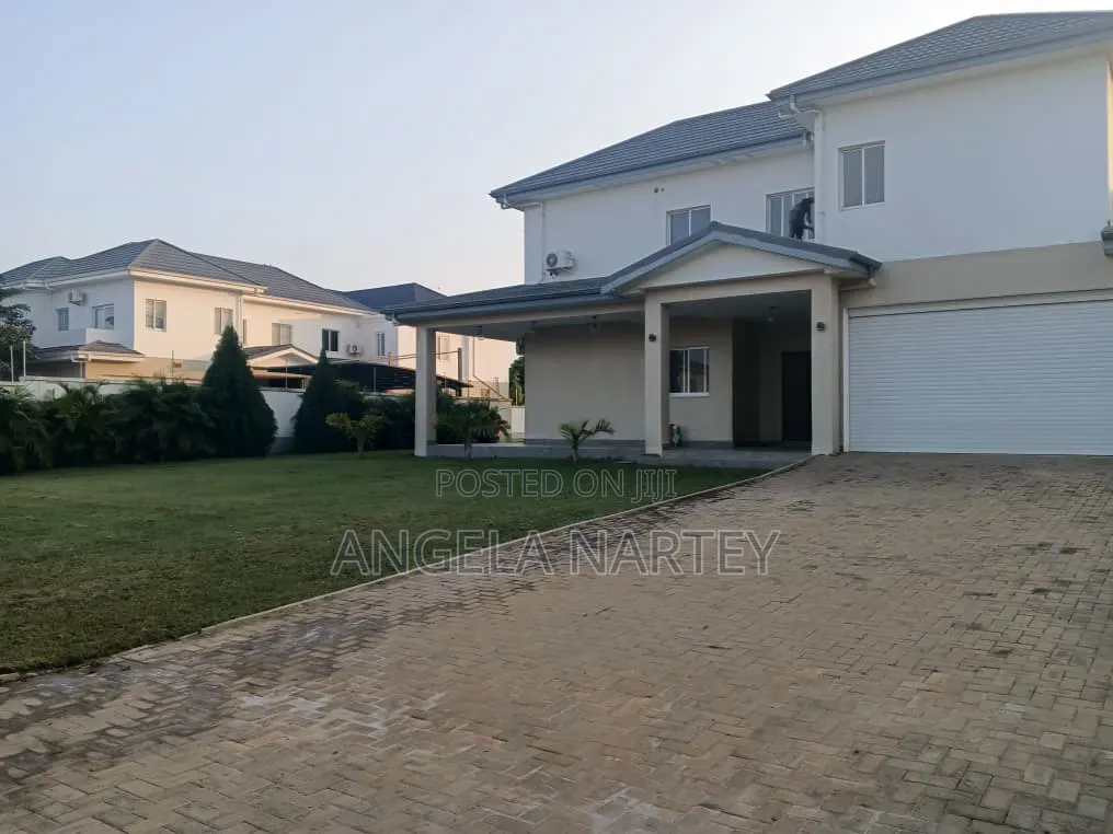 5bdrm House in Sakumono Estates for rent