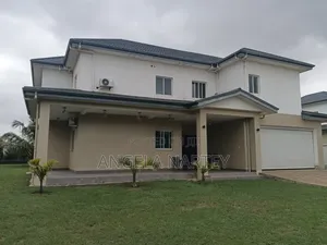 5bdrm House in Sakumono Estates for rent