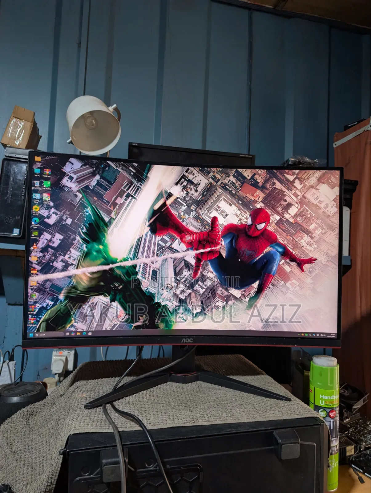 32 Inches Carve Gaming Monitor 144hz 2k Resolution