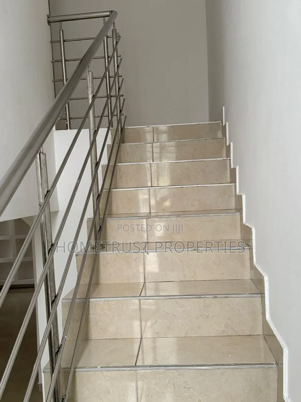 5bdrm Duplex in East Legon Trassaco, Boundary Road Area for rent
