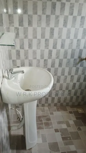 2bdrm Apartment in Old Estate, New-Juaben Municipal for rent