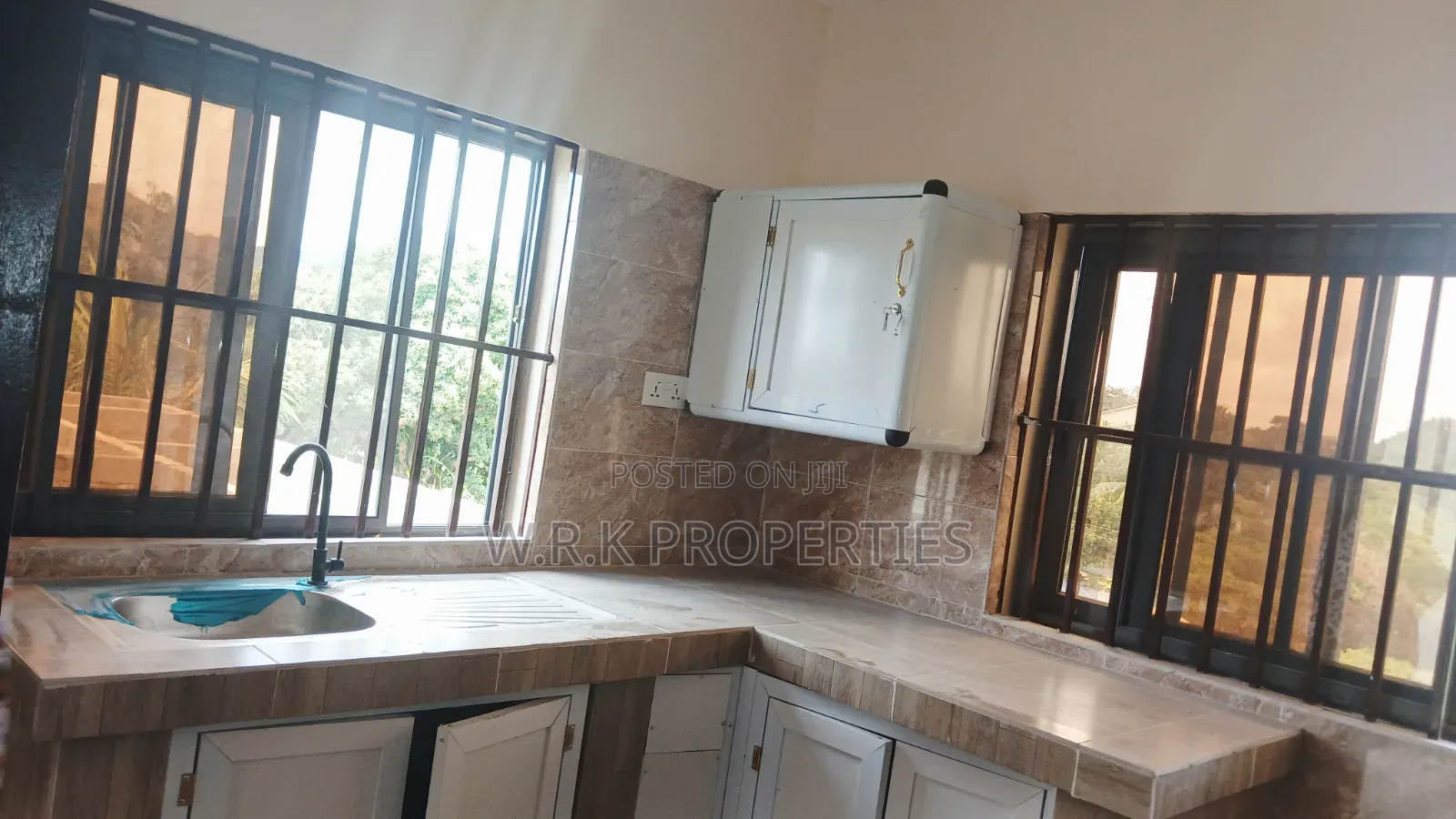 2bdrm Apartment in Old Estate, New-Juaben Municipal for rent