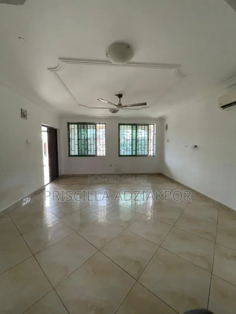 3bdrm Apartment in Gelo Heritage Estate, UPSA Area for rent