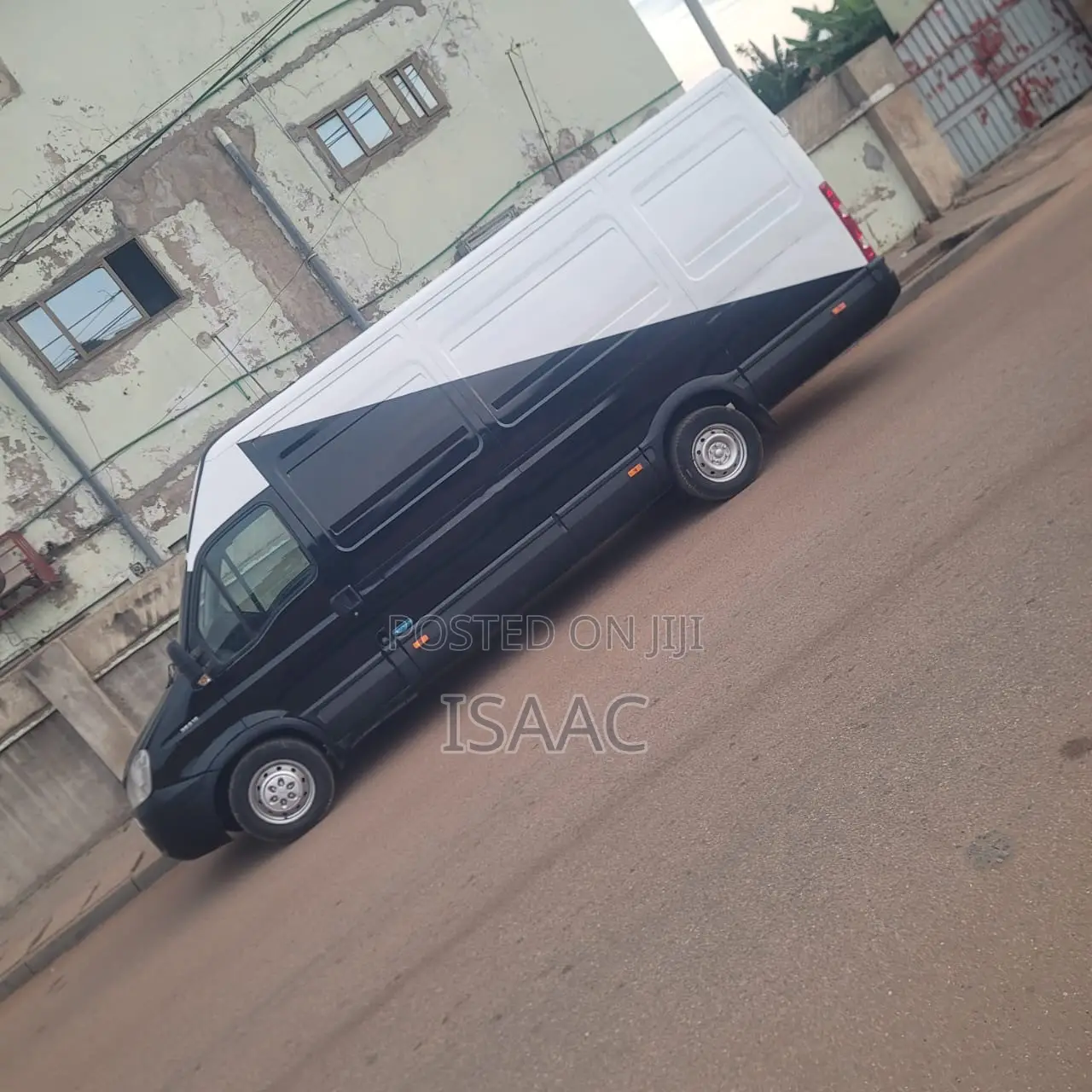 Iveco Axer 2011 White