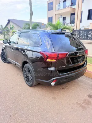 Mitsubishi Outlander LE S-AWC 2020 Black
