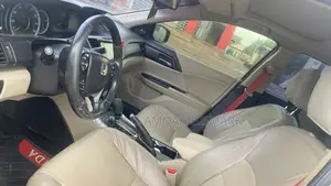 Honda Accord EX-L 4dr Sedan (2.4L 4cyl CVT) 2014 Gold