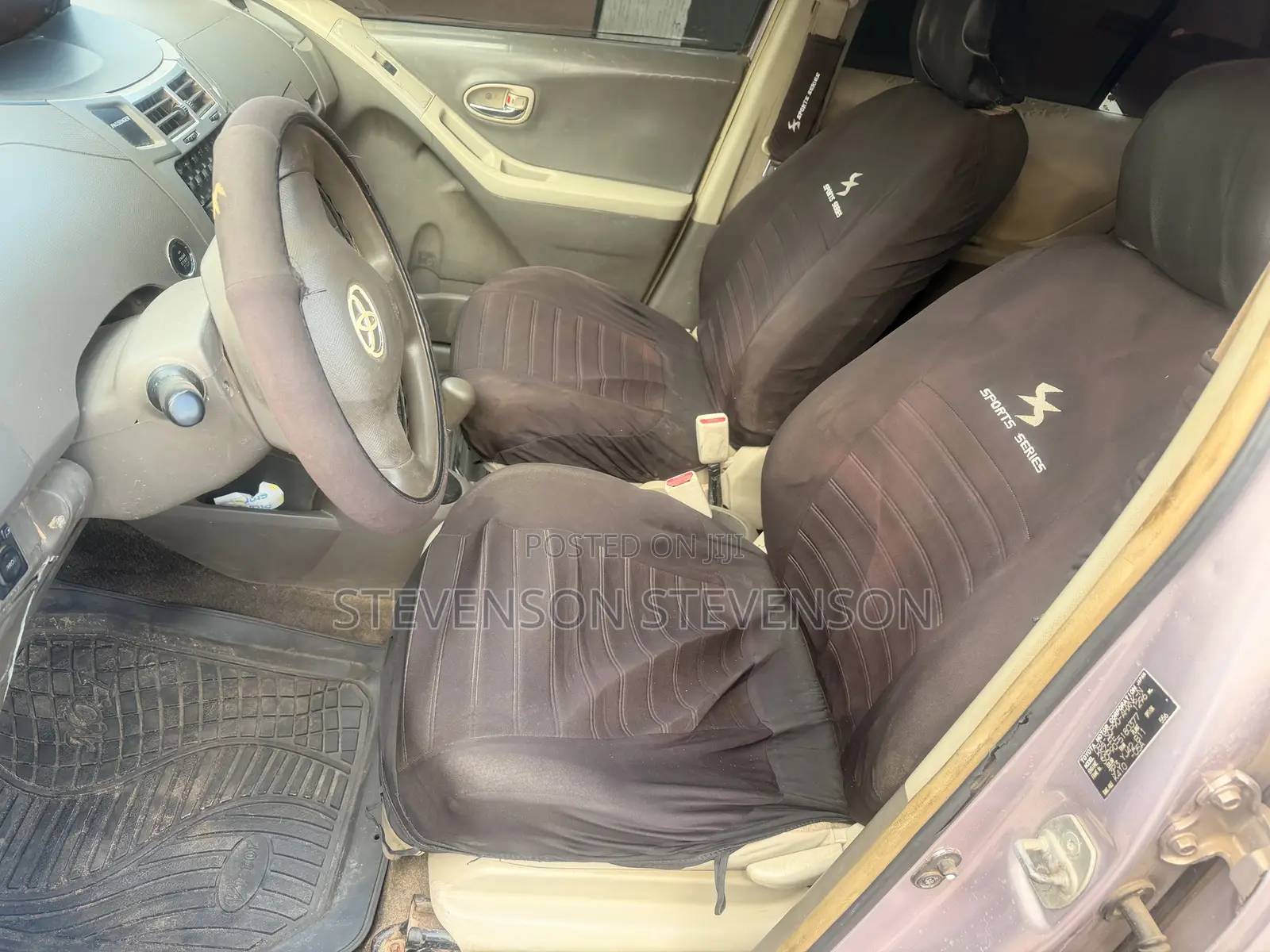 Toyota Vitz 1.0 FWD 5dr 2010
