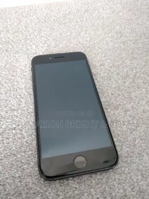 Apple iPhone 8 64 GB Black