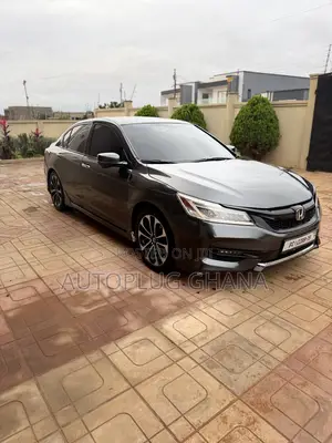 Honda Accord 2017 Silver
