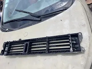 Honda CRV 2019 Shutter Grille
