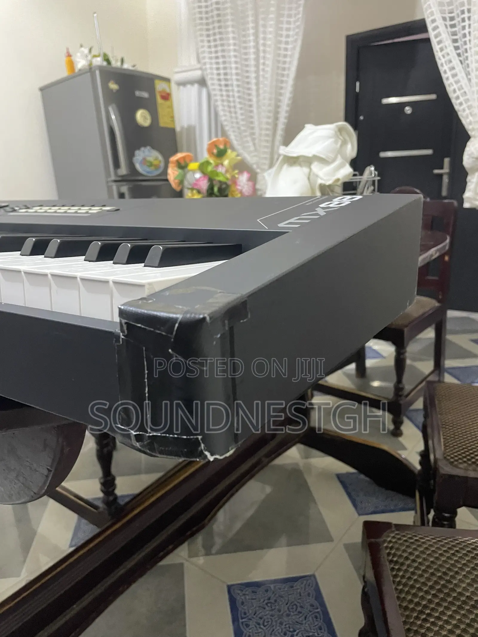 Cracked Yamaha Mx88 (Motif) Full Weighted Keys