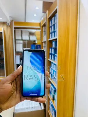 Apple iPhone 11 64 GB Blue