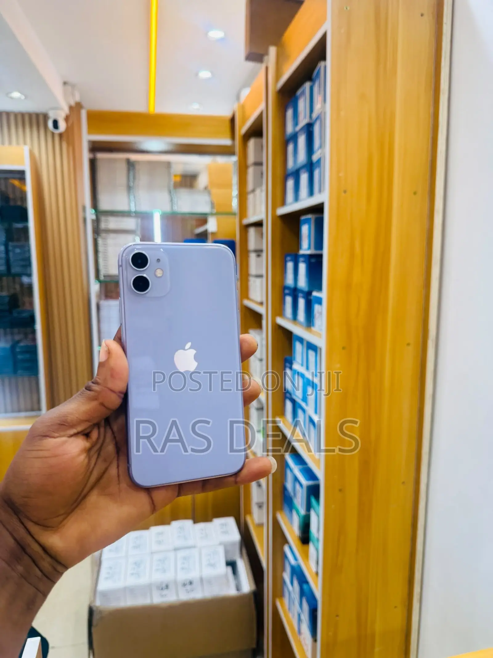 Apple iPhone 11 64 GB Blue