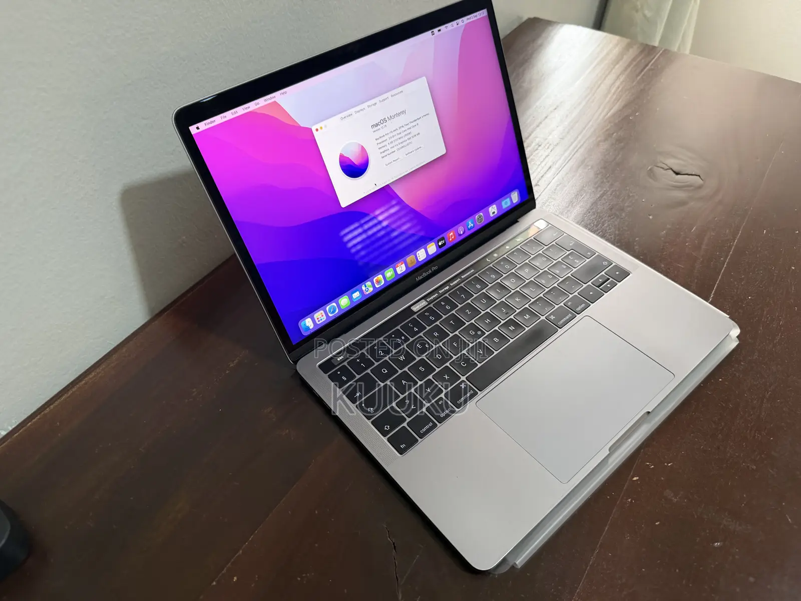 Laptop Apple MacBook Pro 2019 8GB Intel Core i5 SSD 256GB