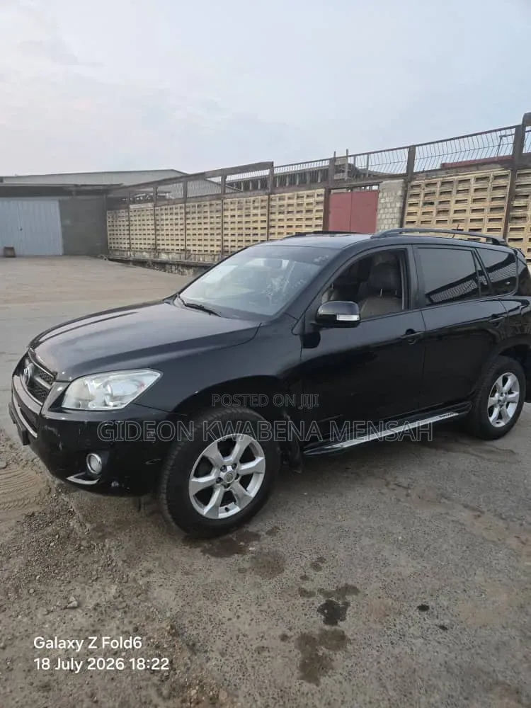 Toyota RAV4 2.5 2010 Black
