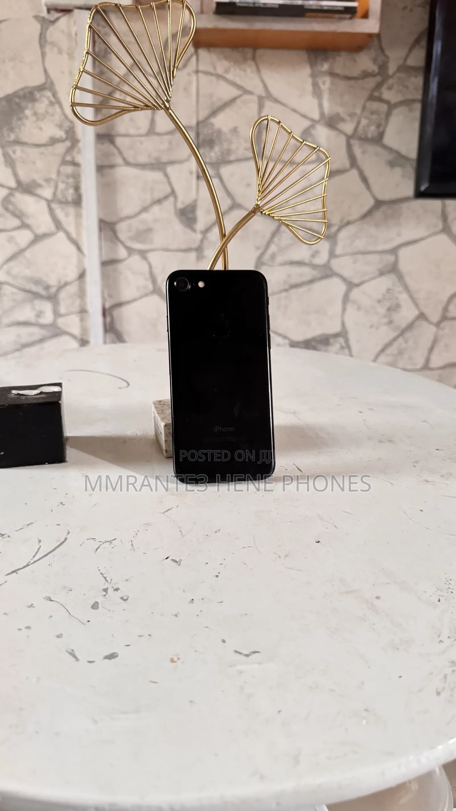 New Apple iPhone 7 32 GB Black