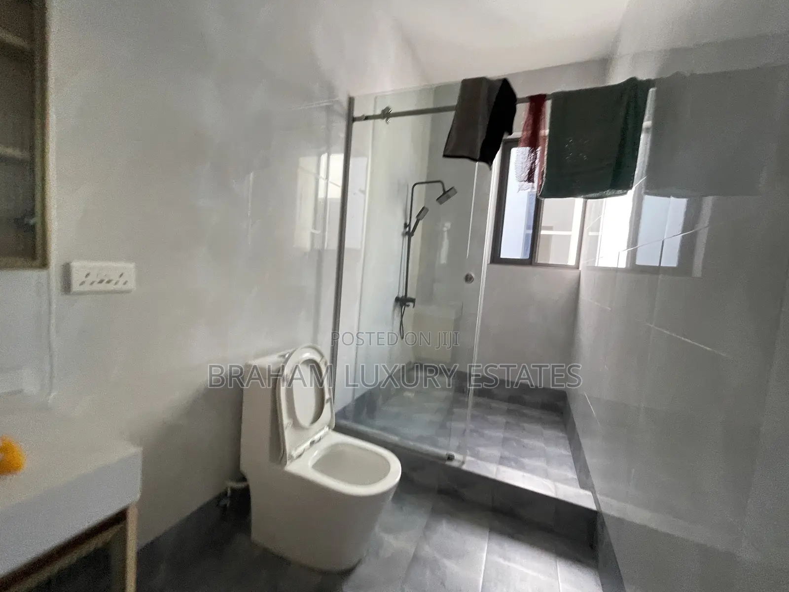 4bdrm House in Braham Luxury, East Legon for rent