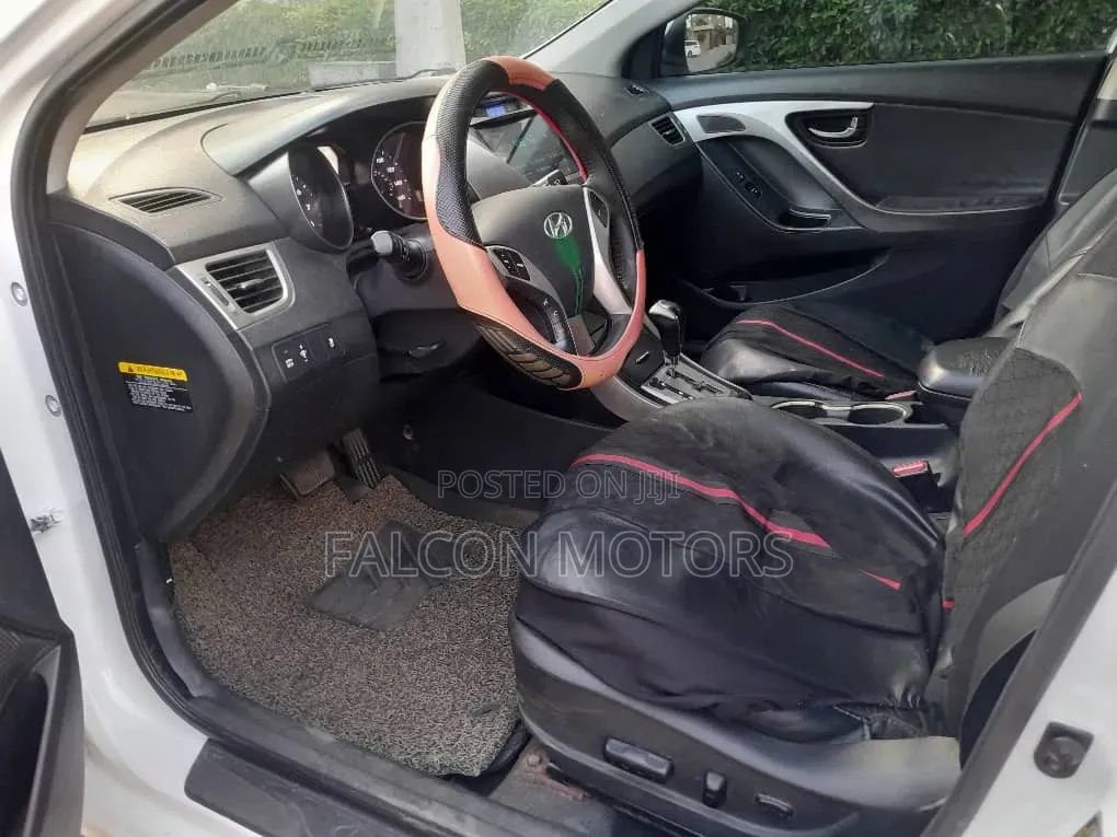 Hyundai Elantra 2013 White