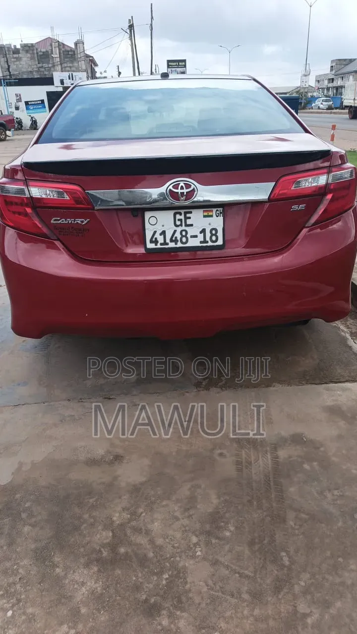 Toyota Camry SE 4dr Sedan (2.5L 4cyl 6A) 2014 Burgundy
