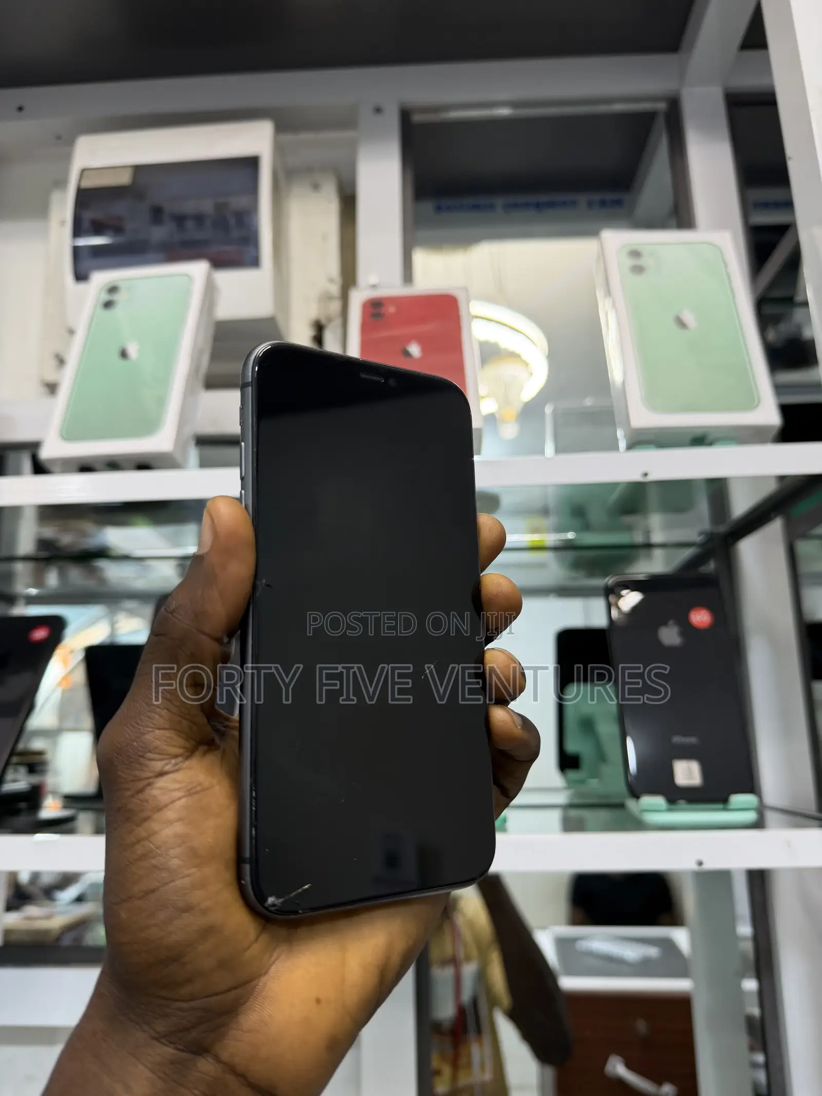 Apple iPhone 11 64 GB Black