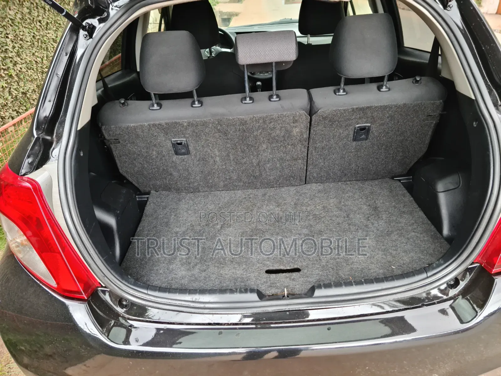Toyota Vitz 2014 Black