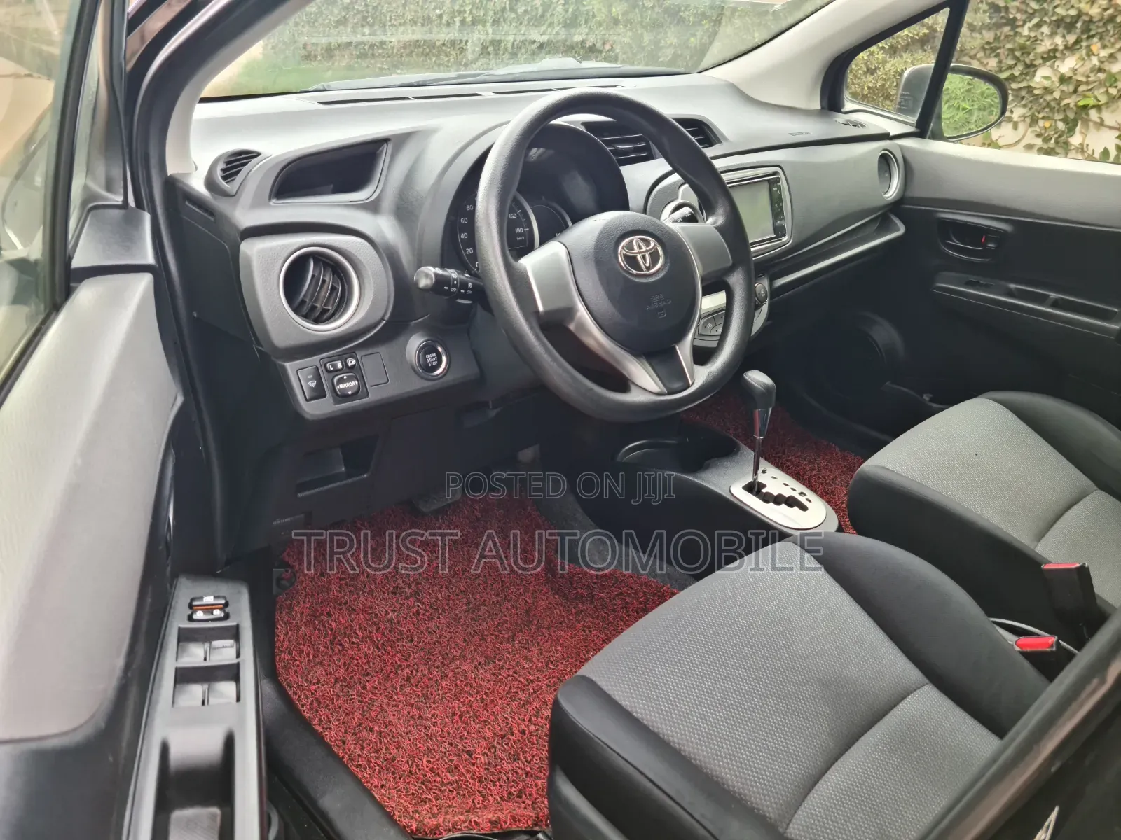 Toyota Vitz 2014 Black