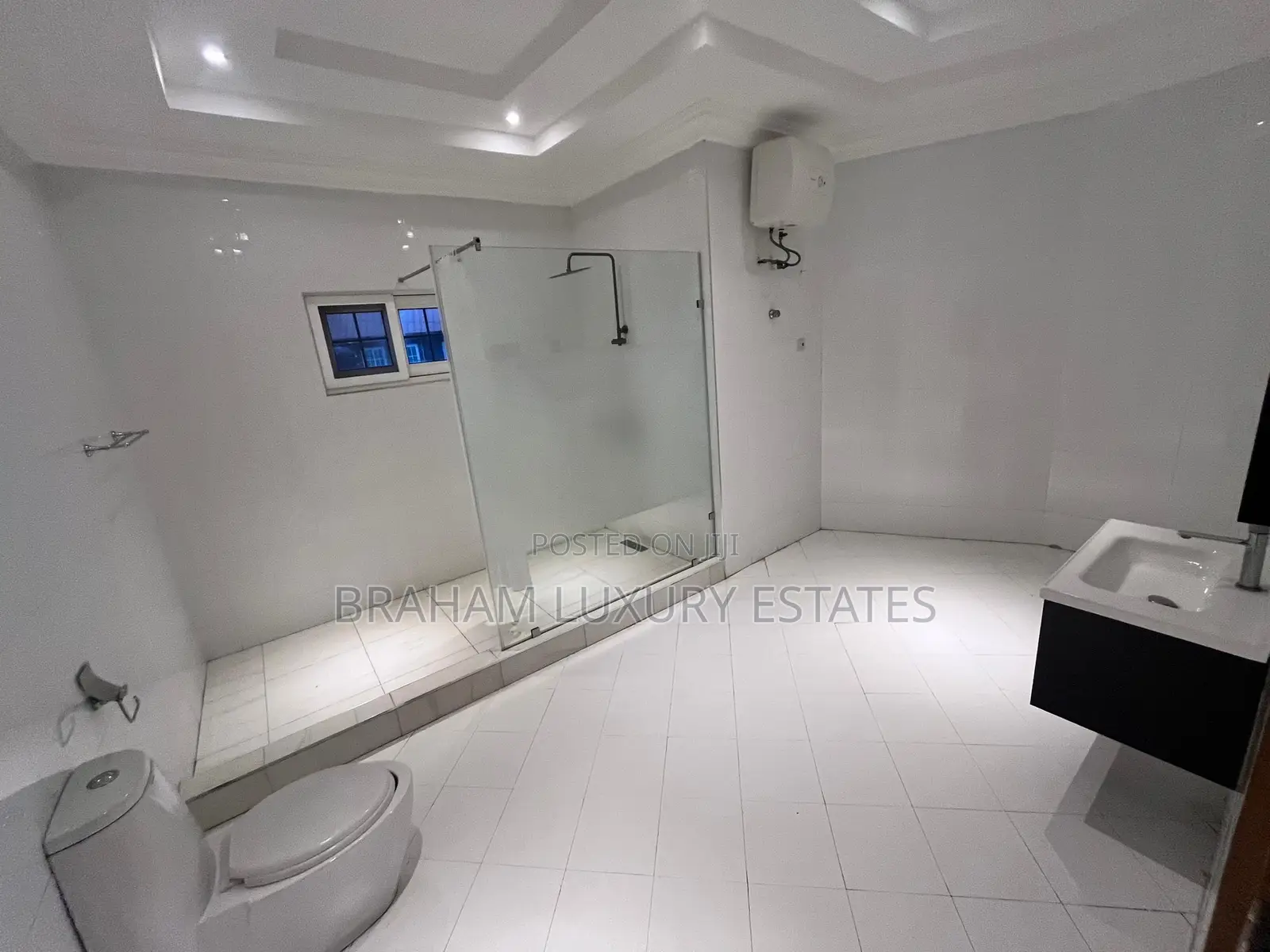 5bdrm House in Braham Luxury, East Legon for rent