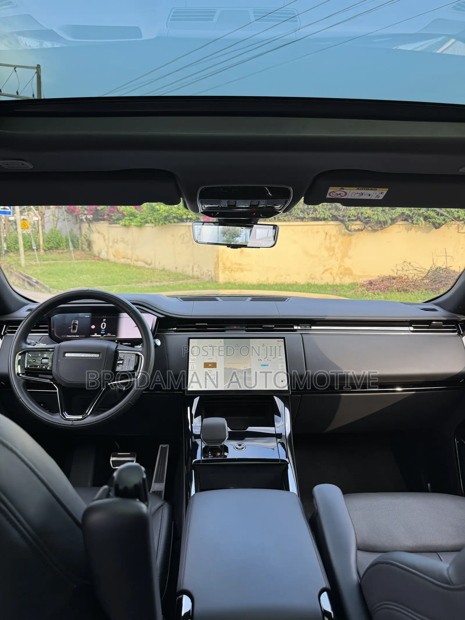Land Rover Range Rover Sport P460 PHEV Dynamic SE 2025 Black