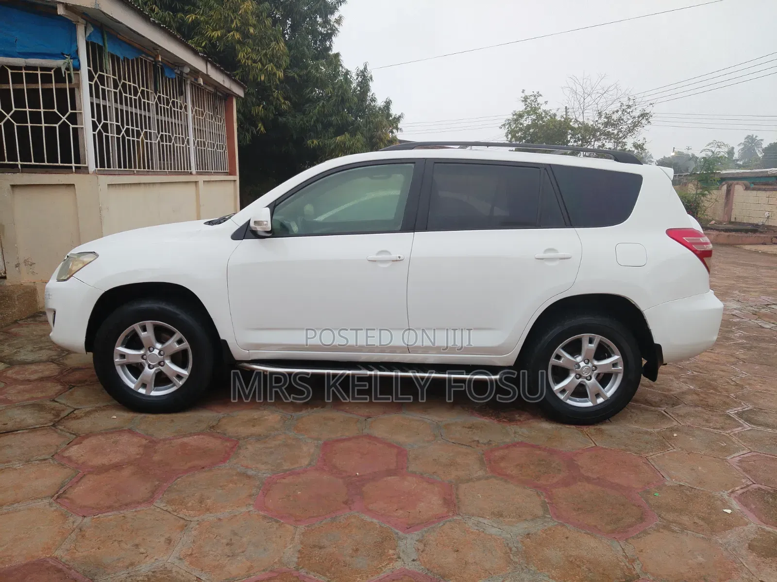 Toyota RAV4 2012 White