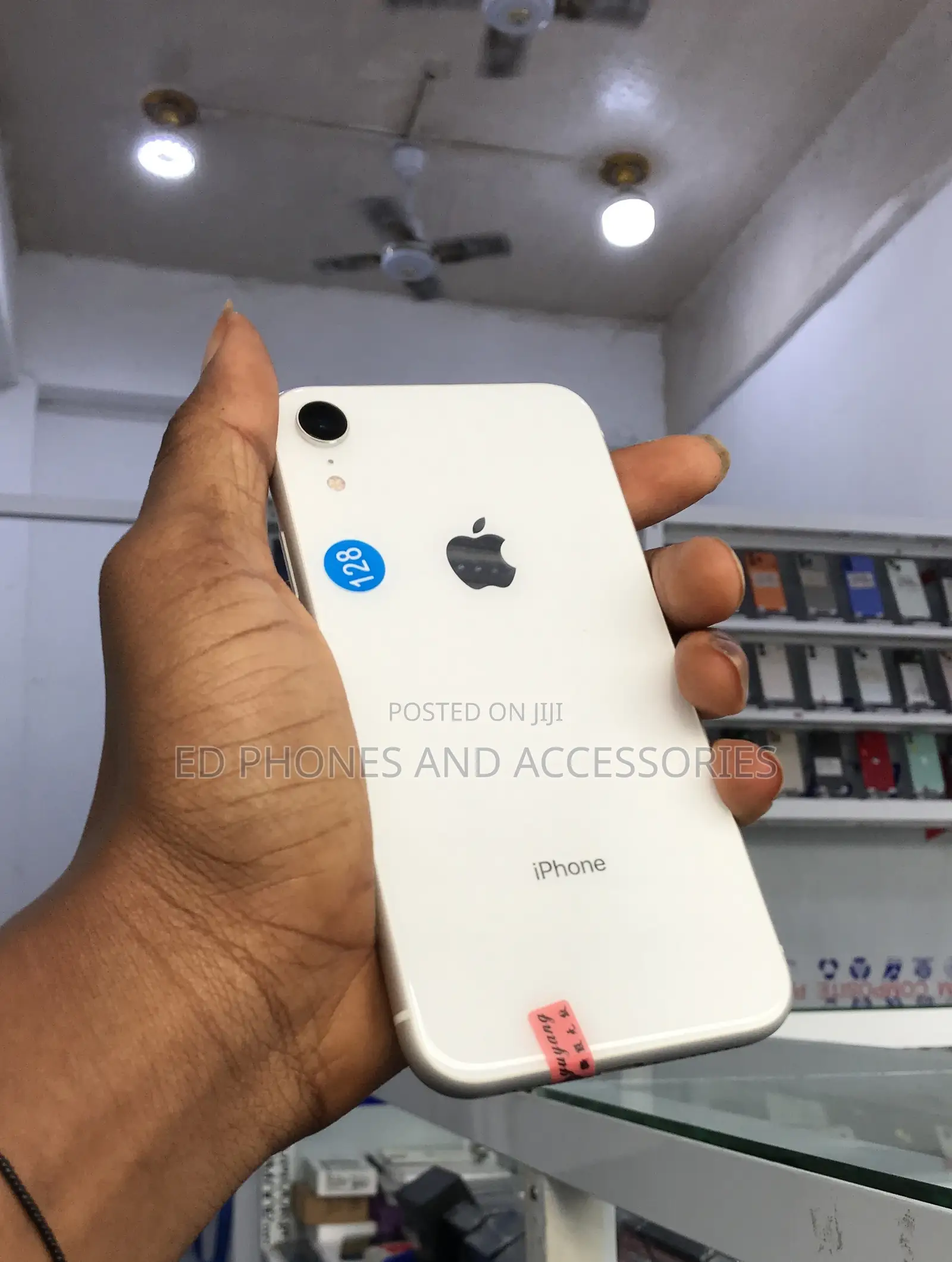 Apple iPhone XR 128 GB White