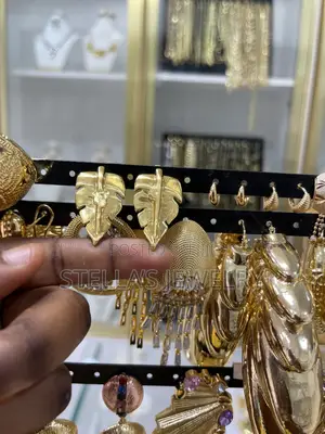 Quality Earring 75