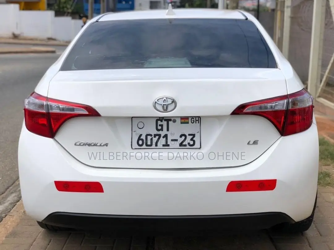 Toyota Corolla L 4dr Sedan (1.8L 4cyl 4A) 2014 Silver