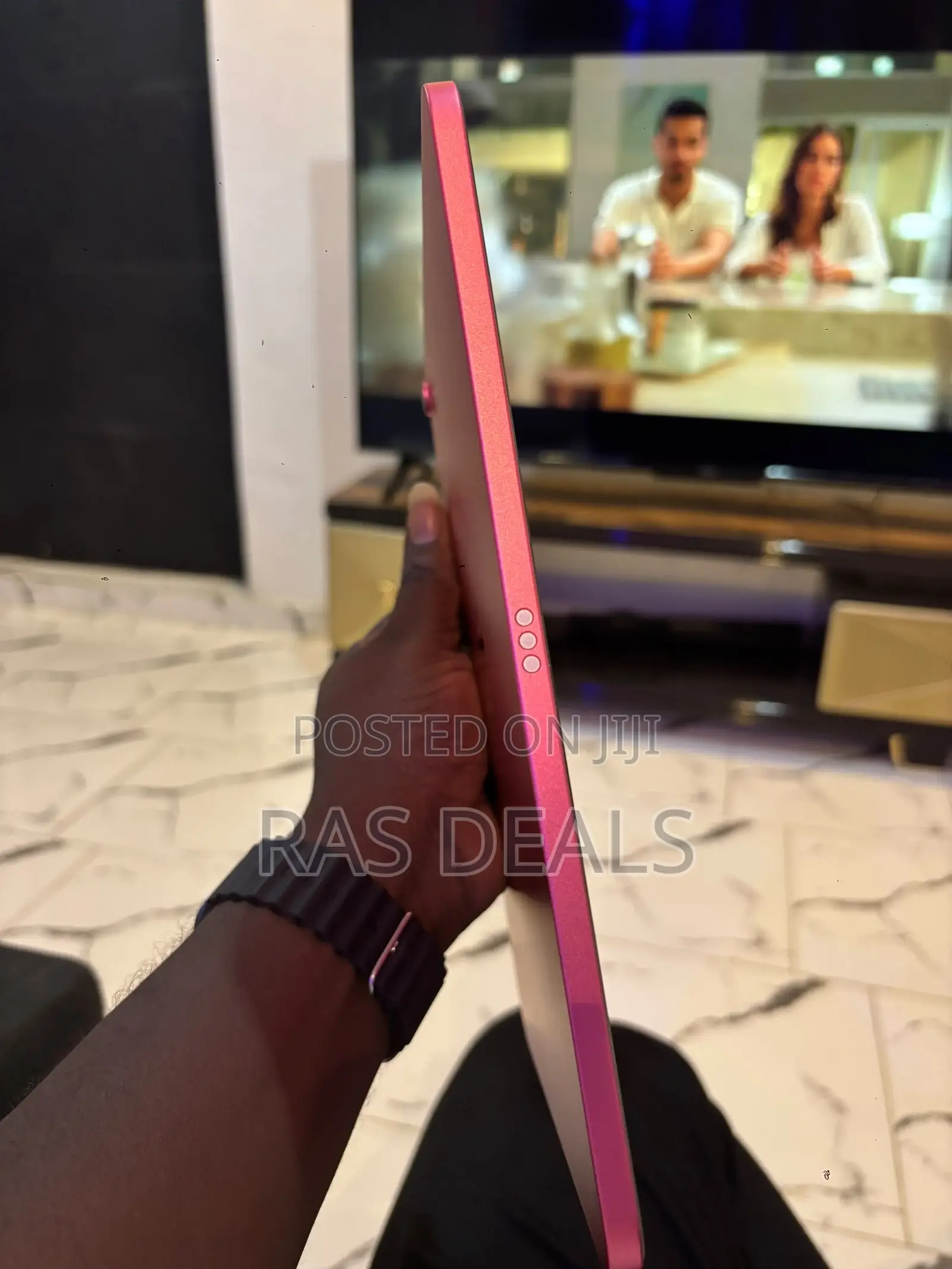 New Apple iPad (2025) 128 GB Pink