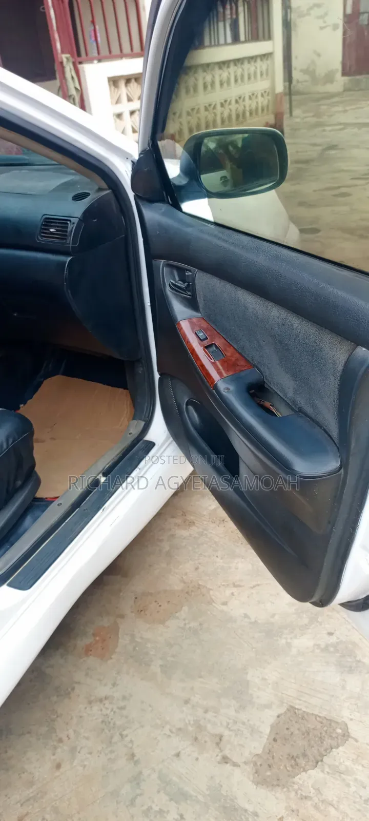 Toyota Corolla 2008 White