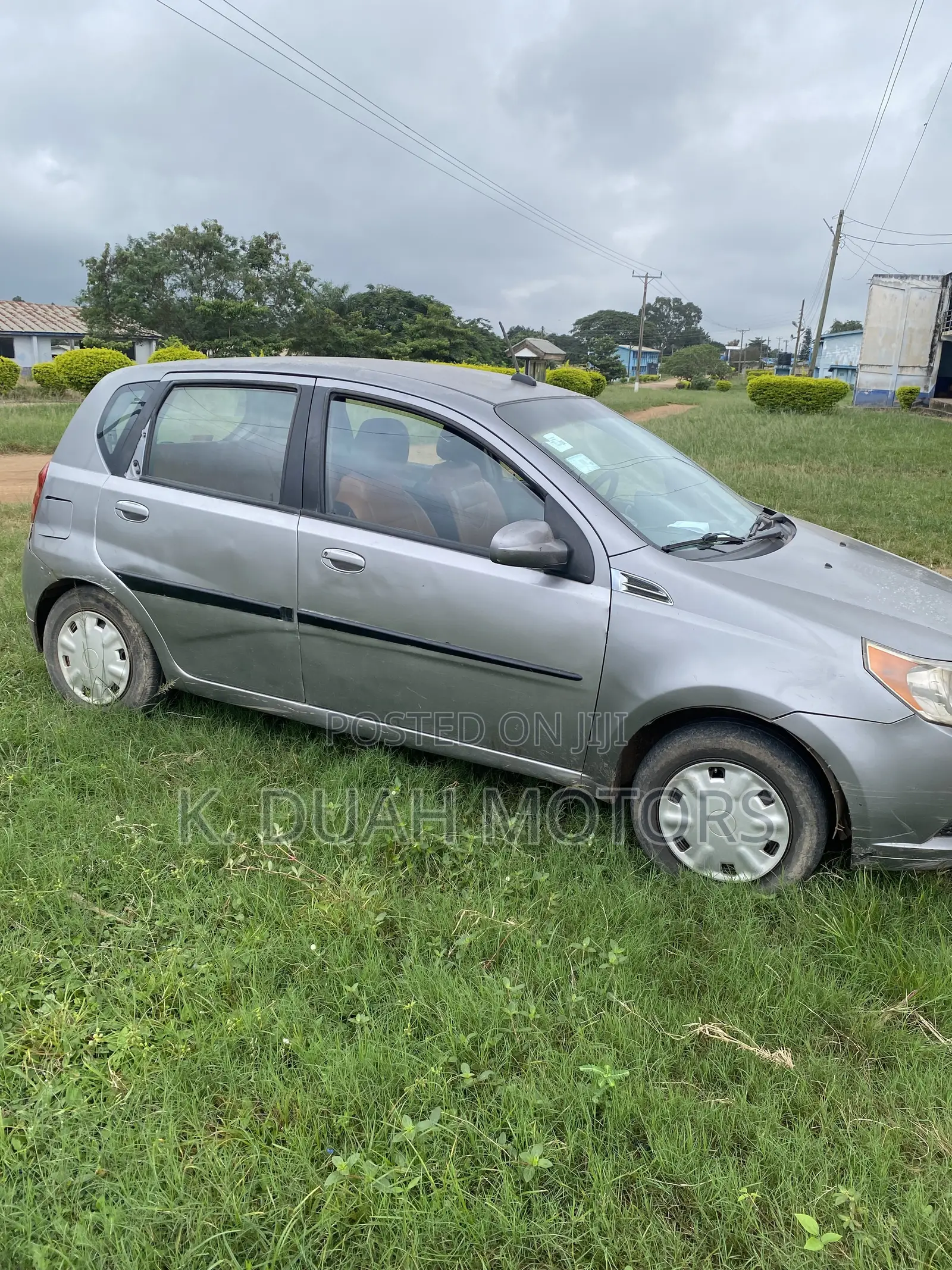 Chevrolet Aveo 2012 Gray