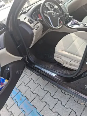 Toyota Vitz 2013 White