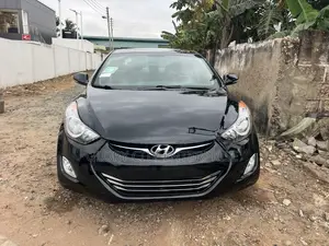 Hyundai Elantra Limited Sedan FWD (1.8L 4cyl 6A) 2013 Black