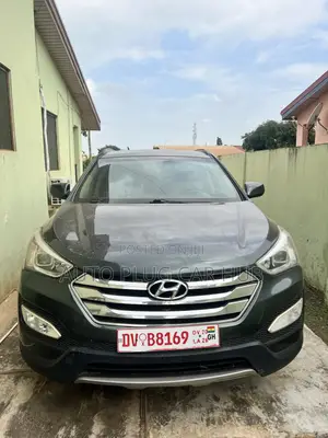 Hyundai Santa Fe 2014 Black