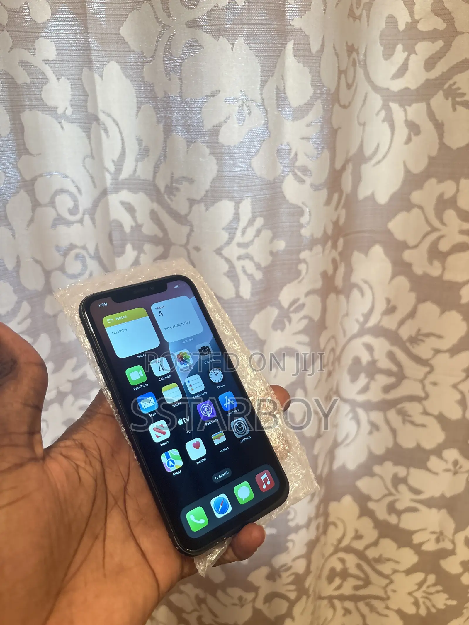 Apple iPhone XR 64 GB Black