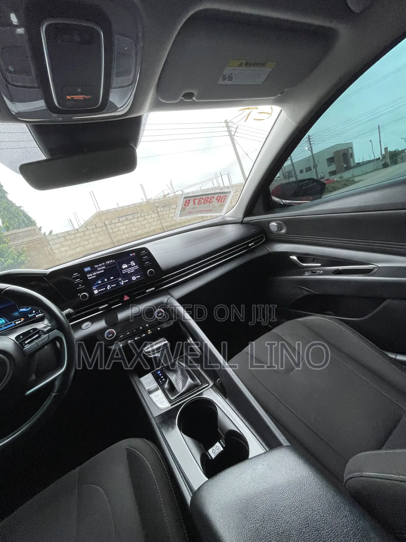 Hyundai Elantra SEL 2021 Red