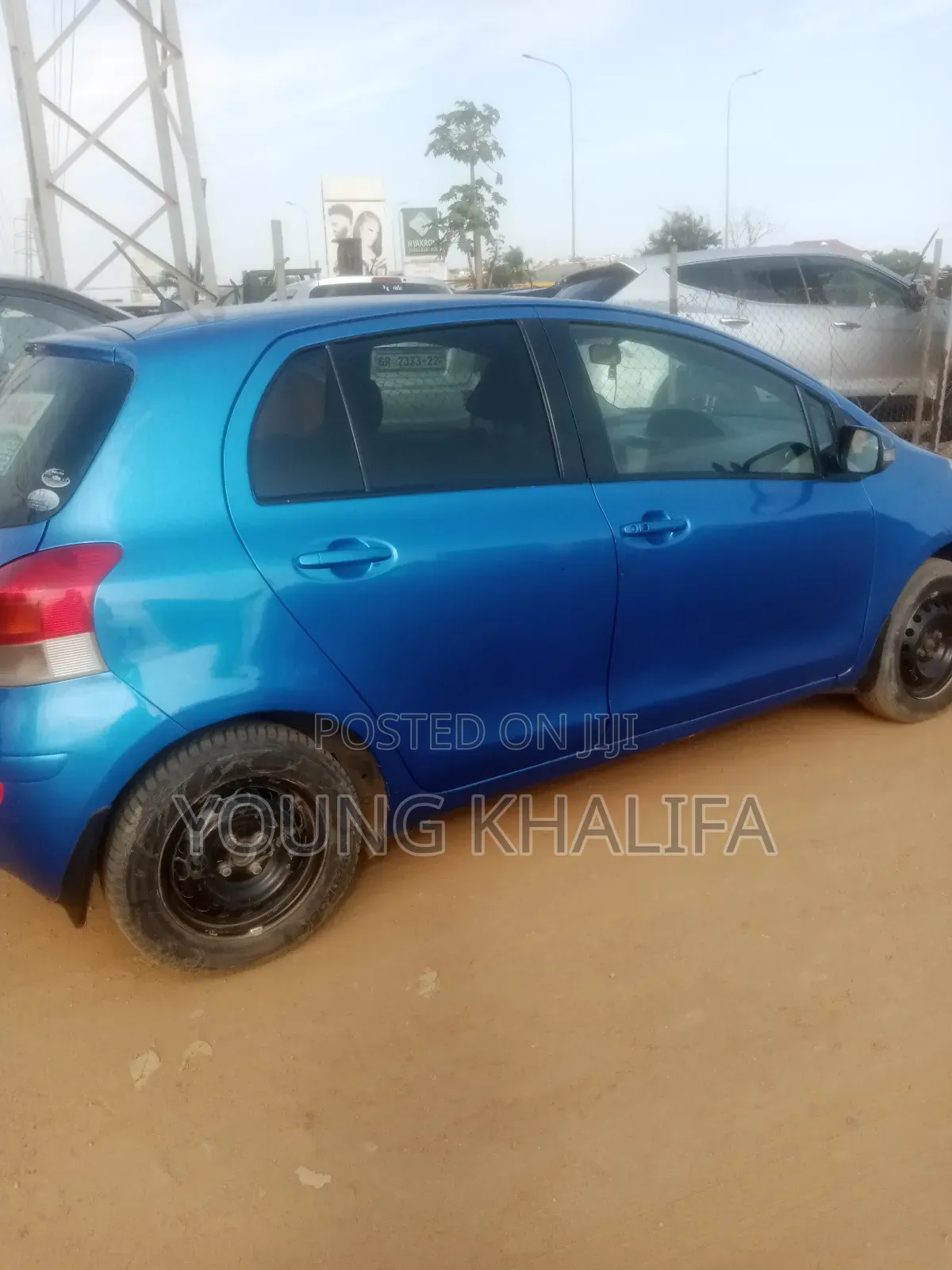 Toyota Vitz 2010 Blue