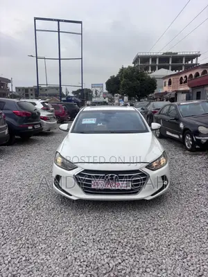 Hyundai Elantra 2017 White