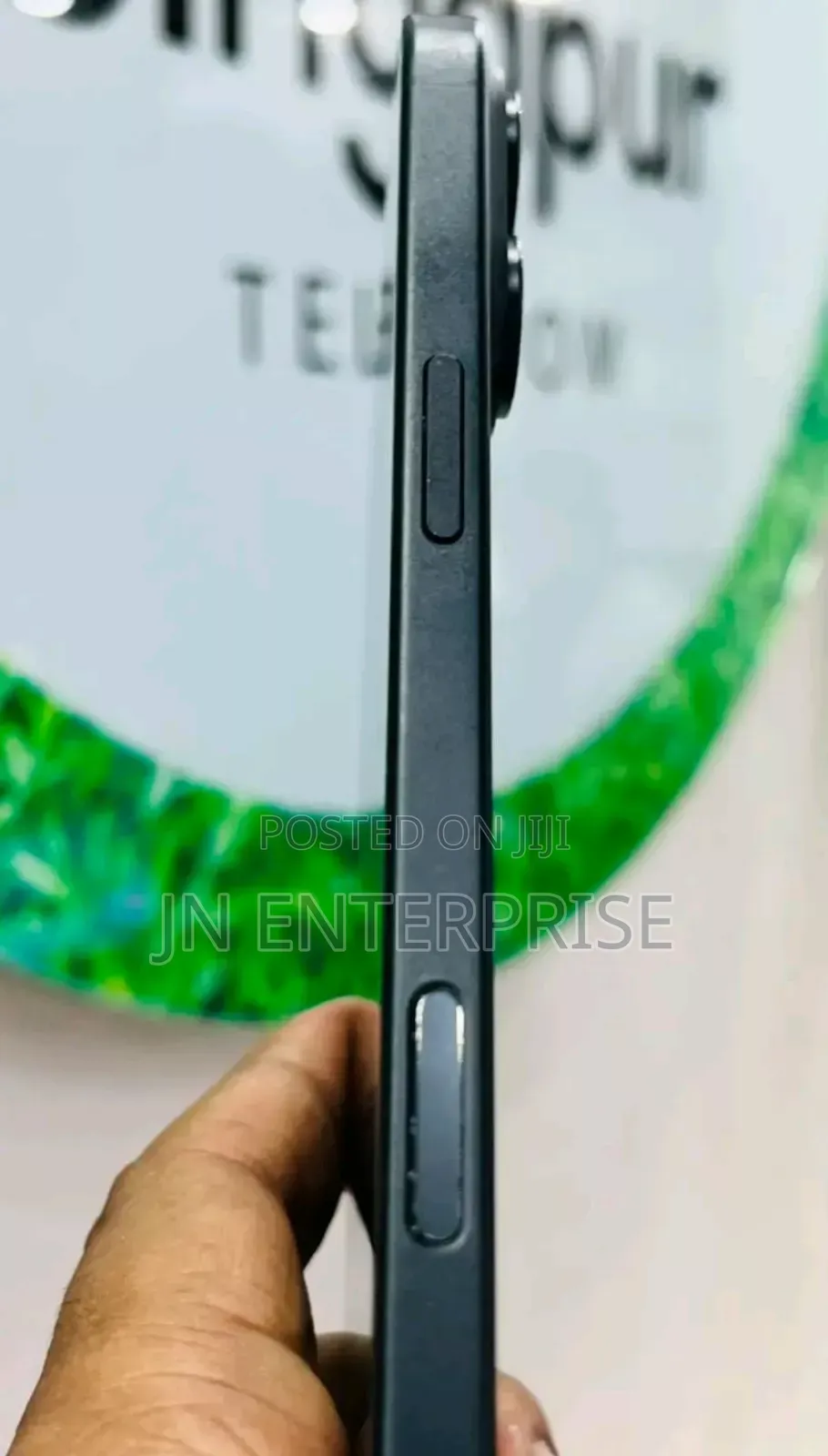 New Apple iPhone 16 Plus 128 GB Black