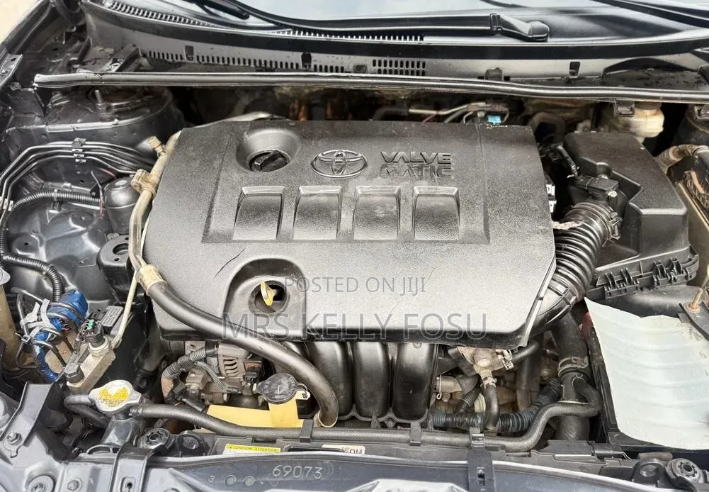 Toyota Corolla 2017 Gray