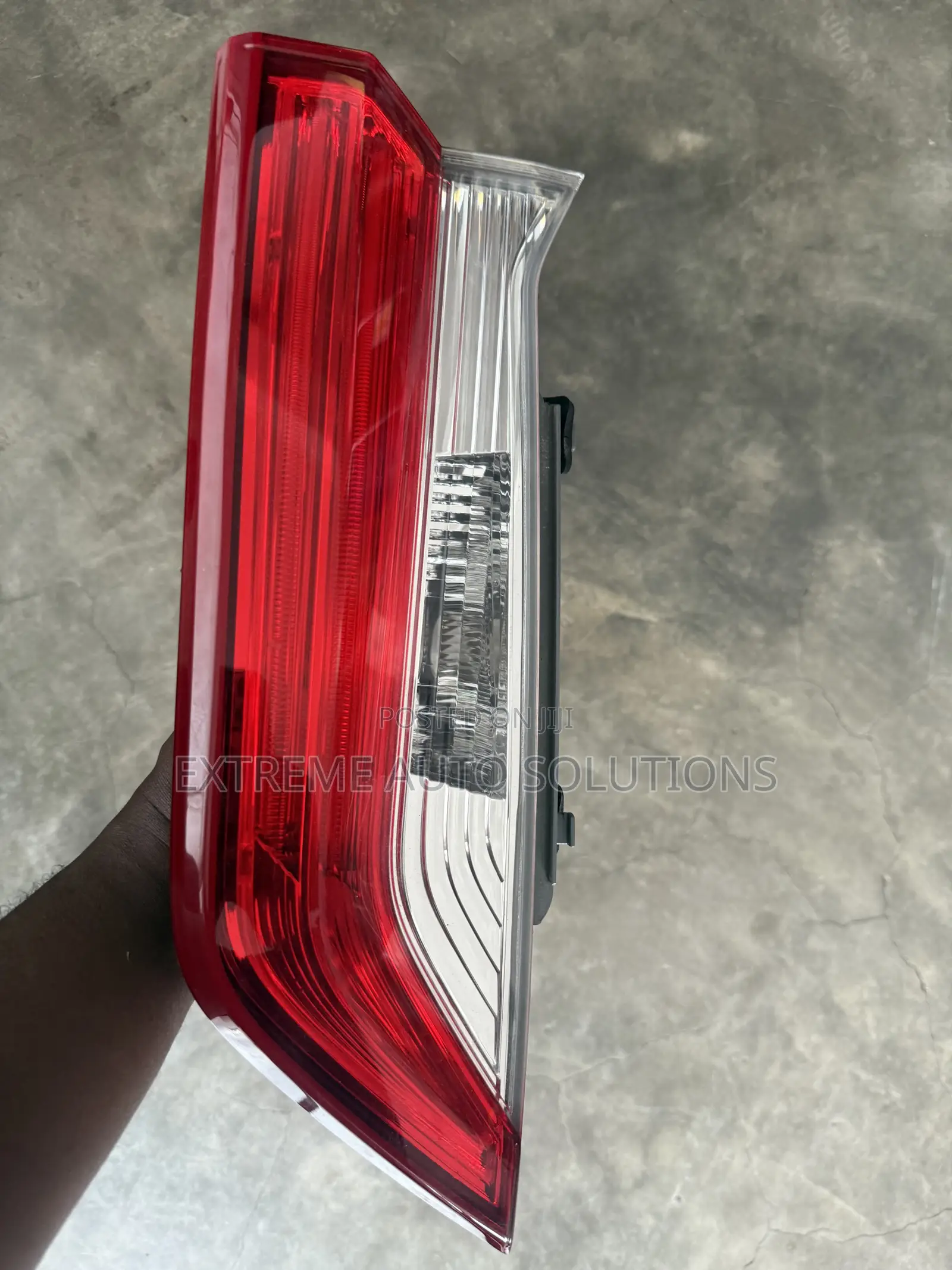 2018-2019 Honda Cr-v Left Side Inner Trunk Tail Light