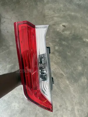 2018-2019 Honda Cr-v Left Side Inner Trunk Tail Light